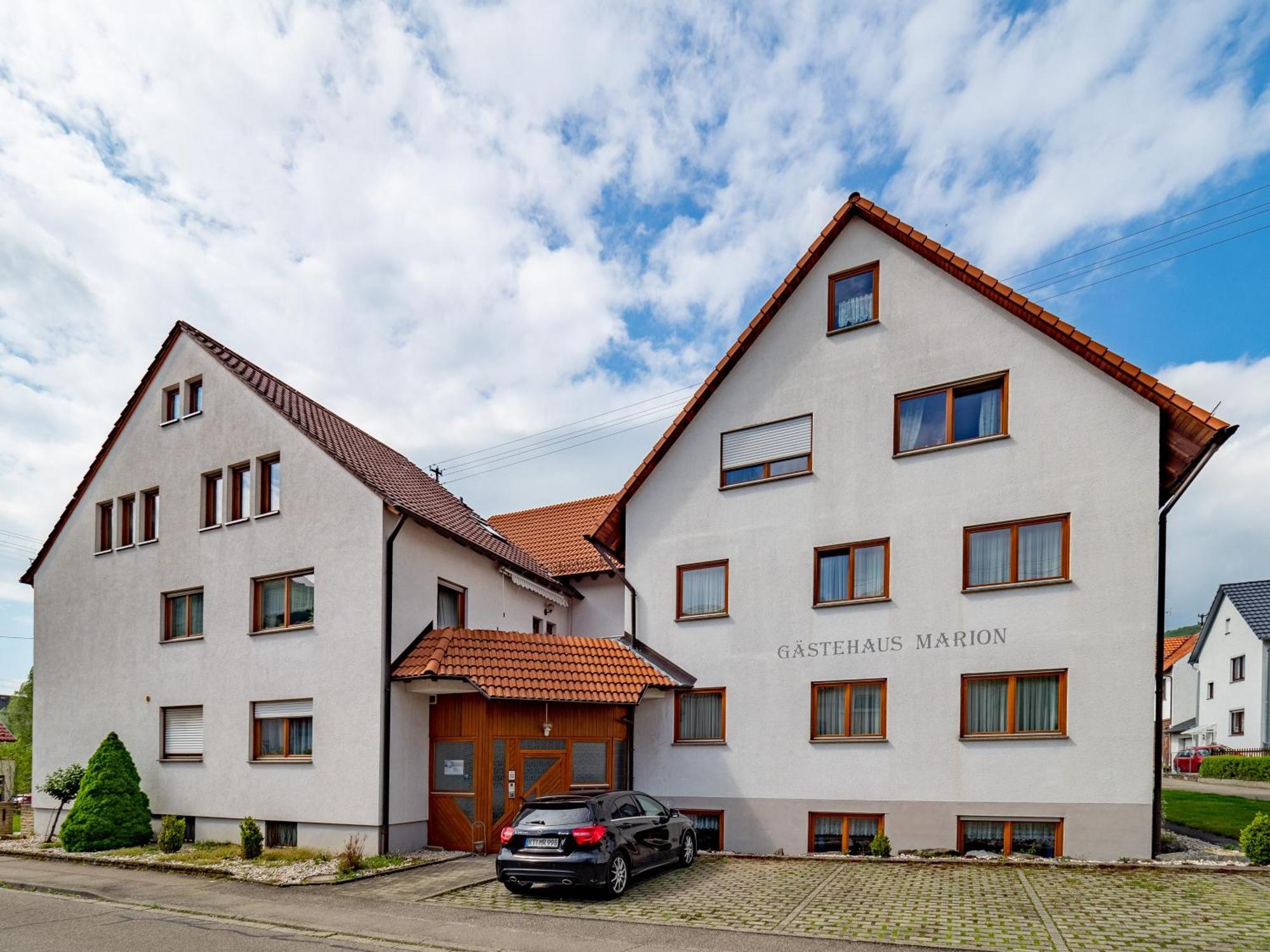 Gaestehaus Marion Dettingen an der Erms Zewnętrze zdjęcie