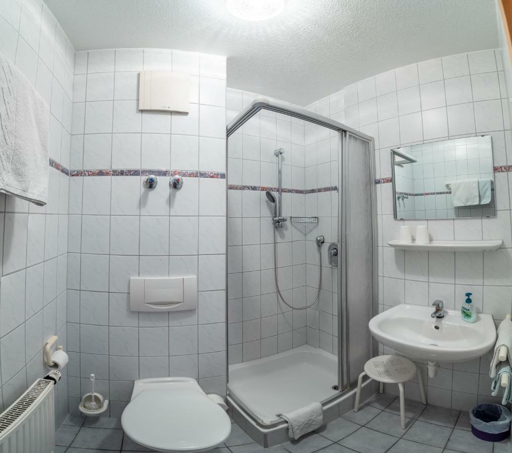 Gaestehaus Marion Dettingen an der Erms Zewnętrze zdjęcie